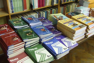 tankonyvek